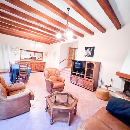 La Maison De Lily Holiday home *