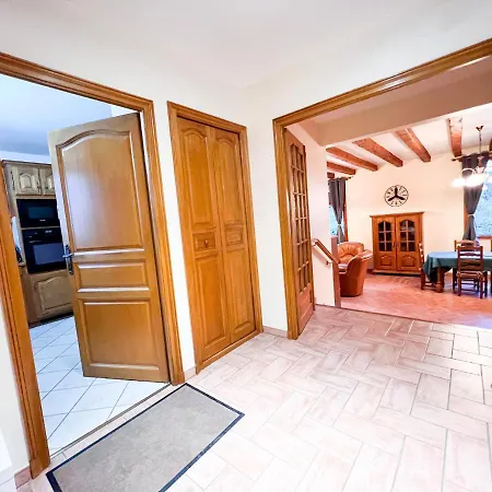 La Maison De Lily Holiday home Noisy-le-Grand
